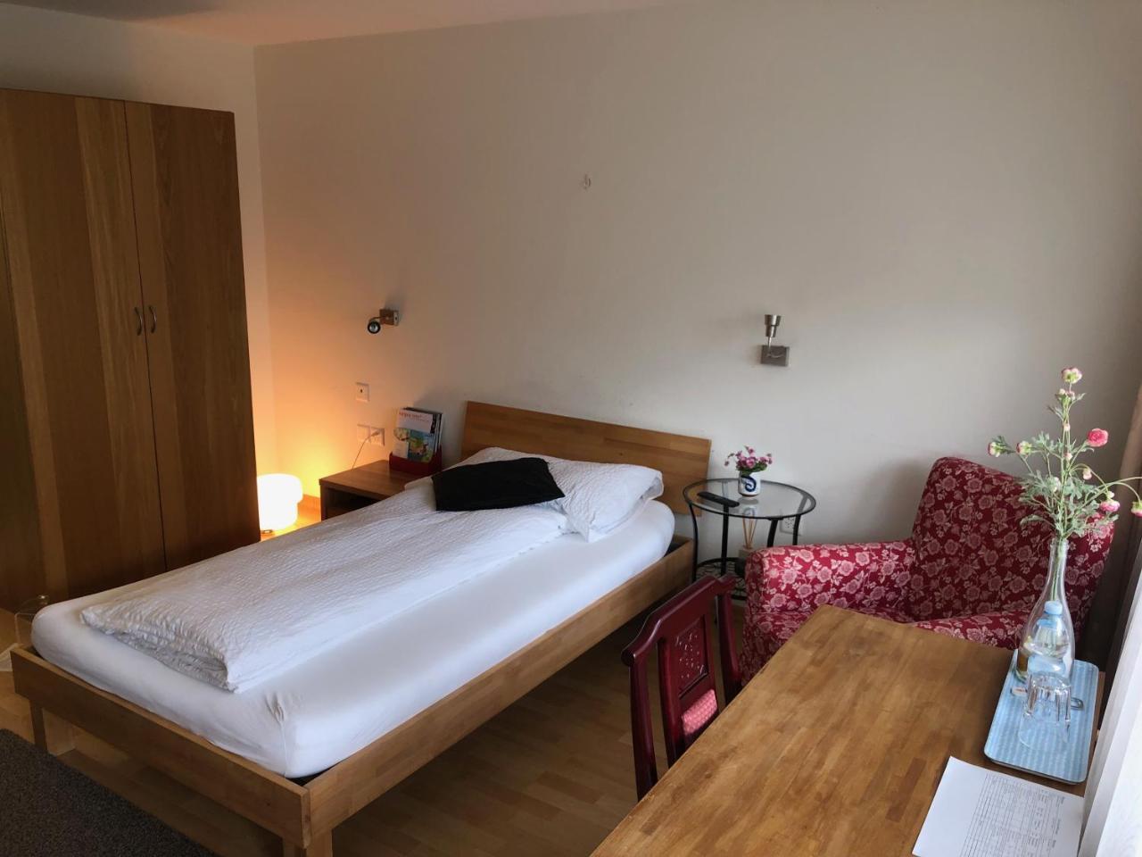 City Hotel Wettingen Buitenkant foto